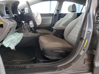 2018 Hyundai Elantra SEL z VIN KMHD84LF5JU637747, wystawiony jako Copart lot #53756485 z przebiegiem 77 576 mil mil oraz Szkoda całkowita • Salvage title. Historia ofert i sprzedaży dostępna na DreamBid. Obrazek 7.
