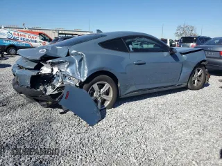 2024 Ford Mustang EcoBoost z VIN 1FA6P8TH3R5118832, wystawiony jako Copart lot #48633515 z przebiegiem 23 426 mil mil oraz Szkoda całkowita • Salvage title. Historia ofert i sprzedaży dostępna na DreamBid. Obrazek 3.