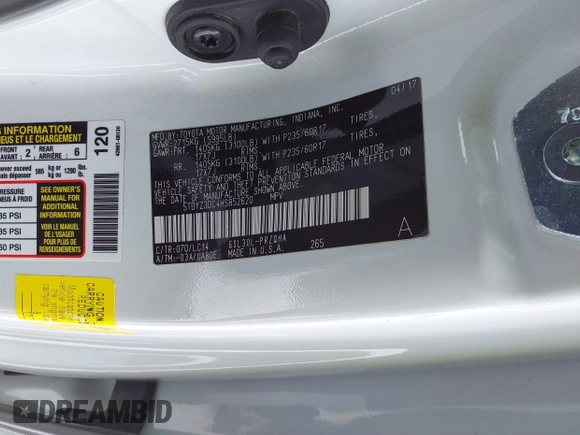 2017 Toyota Sienna XLE Auto Access Seat with VIN 5TDYZ3DC4HS852620, listed as a IAAI auction lot 40988036 with 82,581 mi miles. Bid and sale history available at carsss.com. Image 9.