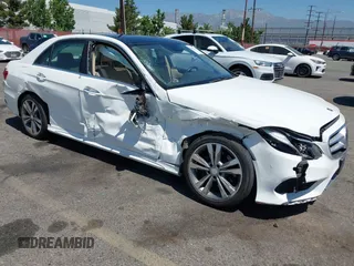 2015 Mercedes-Benz E 350 Sport with VIN WDDHF5KB3FB148188, listed as a IAAI auction lot 42629262 with 180,772 mi miles and . Bid and sale history available at DreamBid. Image 1.