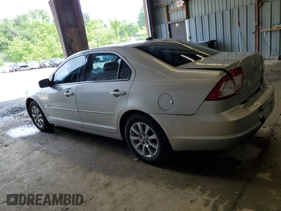 2008 Mercury Milan z VIN 3MEHM07118R649905, wystawiony jako Copart lot #60492765 z przebiegiem 108 867 mil mil oraz Szkoda całkowita • Salvage title. Historia ofert i sprzedaży dostępna na DreamBid. Obrazek 2.