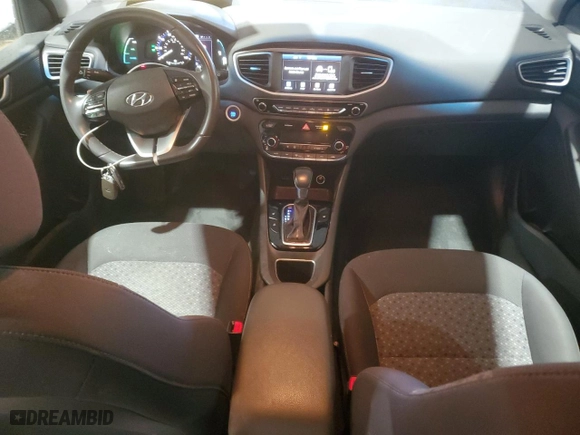2019 Hyundai Ioniq Plug-In Hybrid with VIN KMHC65LDXKU164306, listed as a Copart auction lot 86698824 with NaN miles and Salvage Title. Bid and sale history available at carsss.com. Image 8.