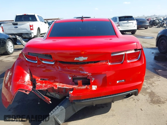 2011 Chevrolet Camaro 2LT z VIN 2G1FC1ED1B9110964, wystawiony jako IAAI lot #42067434 z przebiegiem 127 827 mil mil oraz . Historia ofert i sprzedaży dostępna na DreamBid. Obrazek 16.