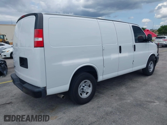 2018 Chevrolet Express Cargo with VIN 1GCWGAFP0J1342902, listed as a IAAI auction lot 42568676 with 98,489 mi miles and . Bid and sale history available at DreamBid. Image 4.