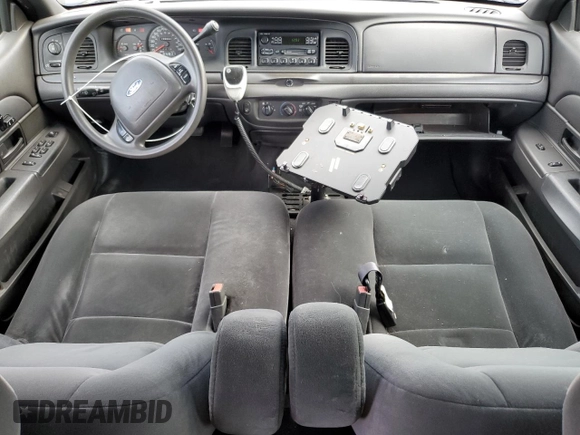 2004 Ford Police Interceptor Base w/3.27 Axle with VIN 2FAFP71W54X185452, listed as a Copart auction lot 57003145 with 159,532 mi miles and Clean title. Bid and sale history available at DreamBid. Image 8.