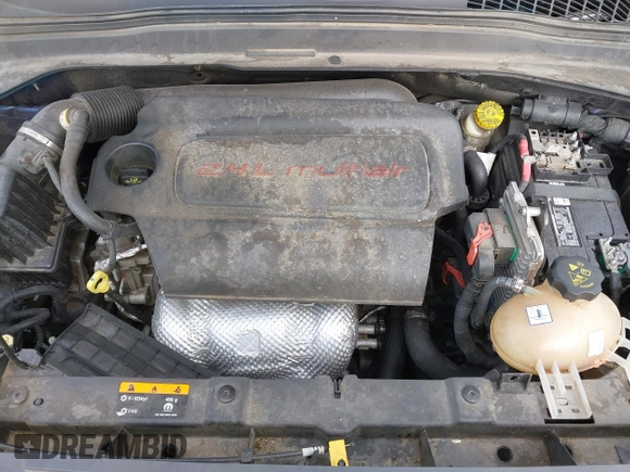 2016 Jeep Renegade Sport with VIN ZACCJAAT0GPD41914, listed as a IAAI auction lot 41463960 with 152,655 mi miles and . Bid and sale history available at DreamBid. Image 10.