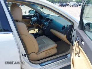 2009 Nissan Maxima S z VIN 1N4AA51E59C861653, wystawiony jako IAAI lot #42467806 z przebiegiem 207 001 mil mil oraz . Historia ofert i sprzedaży dostępna na DreamBid. Obrazek 5.