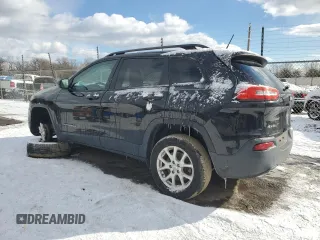 2017 Jeep Cherokee Altitude z VIN 1C4PJMAS8HW571215, wystawiony jako Copart lot #88925505 z przebiegiem 140 902 mil mil oraz Szkoda całkowita • Salvage title. Historia ofert i sprzedaży dostępna na DreamBid. Obrazek 2.