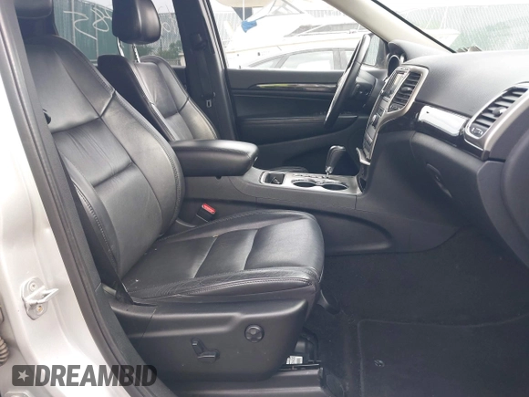 2011 Jeep Grand Cherokee Laredo with VIN 1J4RR4GG0BC622732, listed as a IAAI auction lot 42218785 with 127,186 mi miles and . Bid and sale history available at DreamBid. Image 5.