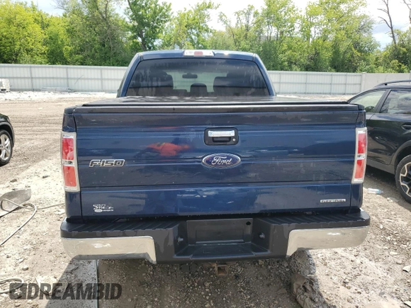 2013 Ford F-150 XL z VIN 1FTFW1EF4DKE23427, wystawiony jako Copart lot #58156015 z przebiegiem 106 959 mil mil oraz Czysty tytuł • Clean title. Historia ofert i sprzedaży dostępna na DreamBid. Obrazek 6.