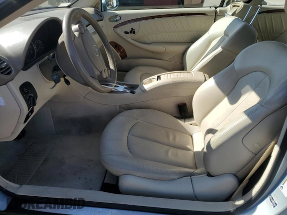 2008 Mercedes-Benz CLK 350 с VIN WDBTK56F38F236424, выставлен на аукционе Copart как лот 50446485 с пробегом 90 108 миль миль и Списание • Salvage title. История ставок и продаж доступна на DreamBid. Изображение 7.