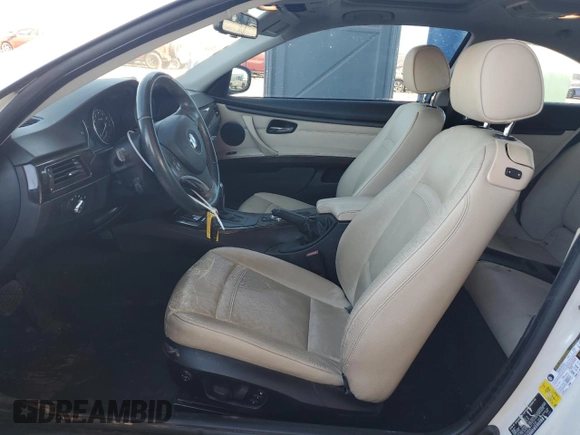 2013 BMW 3 Series 328i with VIN WBAKE3C56DE771233, listed as a Copart auction lot 83909034 with 141,535 mi miles and Salvage Title. Bid and sale history available at DreamBid. Image 7.