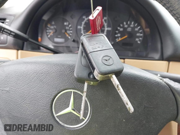 1999 Mercedes-Benz M 320/430/500 with VIN 4JGAB54E8XA055359, listed as a IAAI auction lot 41808170 with 161,573 mi miles and . Bid and sale history available at DreamBid. Image 11.