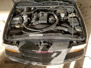 2000 GMC Sonoma with VIN 1GTCS1443YK167169, listed as a Copart auction lot 42764655 with 182,859 mi miles and Salvage Title. Bid and sale history available at carsss.com. Image 11.