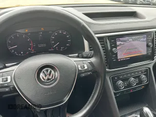 2018 Volkswagen Atlas SEL Premium z VIN 1V2NR2CA3JC564705, wystawiony jako Copart lot #58064385 z przebiegiem 114 723 mil mil oraz Czysty tytuł • Clean title. Historia ofert i sprzedaży dostępna na DreamBid. Obrazek 8.