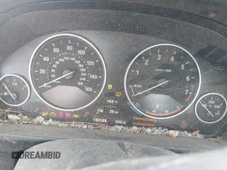 2014 BMW 3 Series 328i xDrive с VIN WBA3B5C55EF599510, выставлен на аукционе IAAI как лот 42333132 с пробегом 180 588 миль миль и . История ставок и продаж доступна на DreamBid. Изображение 7.
