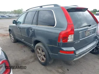 2007 Volvo XC90 I6 with VIN YV4CM982571389344, listed as a IAAI auction lot 41995749 with Not Provided miles and . Bid and sale history available at DreamBid. Image 3.
