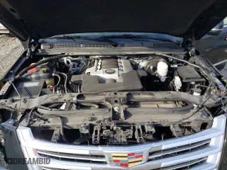 2017 Cadillac Escalade Platinum with VIN 1GYS4DKJ0HR271118, listed as a Copart auction lot 44752175 with 91,223 mi miles and Salvage Title. Bid and sale history available at carsss.com. Image 12.