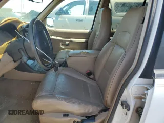 1998 Ford Explorer XL with VIN 1FMZU34E8WZB07901, listed as a Copart auction lot 57253765 with 340,508 mi miles and Clean title. Bid and sale history available at DreamBid. Image 7.