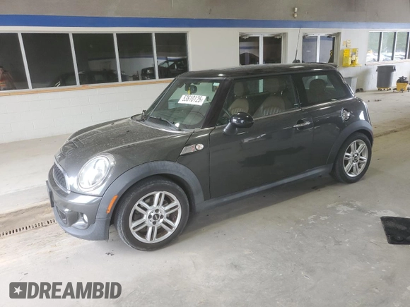 2013 MINI Hardtop S with VIN WMWSV3C57DT396593, listed as a Copart auction lot 53610125 with 116,193 mi miles and Salvage Title. Bid and sale history available at DreamBid. Image 1.