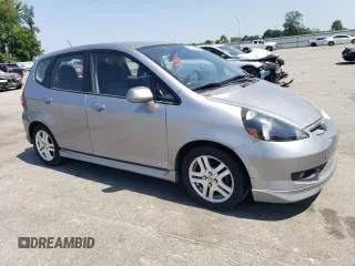 2007 Honda Fit Sport with VIN JHMGD38657S058051, listed as a Copart auction lot 69014644 with 189,714 mi miles and Salvage Title. Bid and sale history available at carsss.com. Image 4.