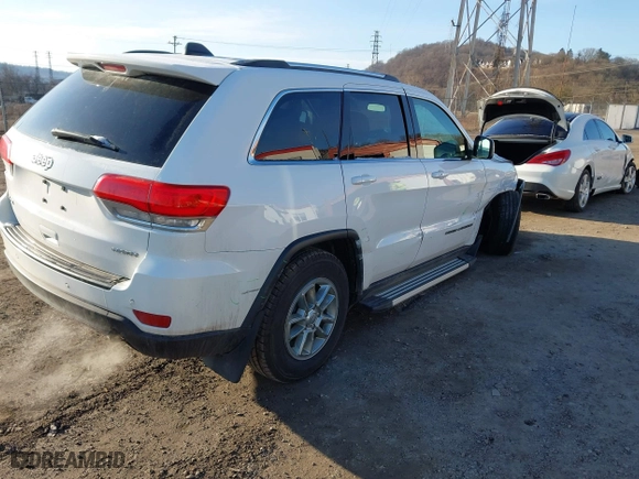 2018 Jeep Grand Cherokee Laredo E with VIN 1C4RJFAG0JC298441, listed as a IAAI auction lot 41748555 with 144,606 mi miles. Bid and sale history available at carsss.com. Image 4.