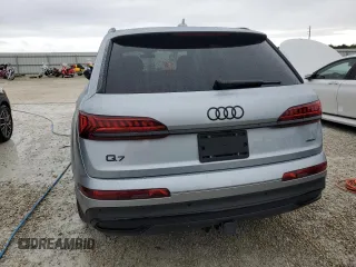 2024 Audi Q7 Premium Plus with VIN WA1LCBF74RD009644, listed as a Copart auction lot 74675544 with 916 mi miles and Non Repairable. Bid and sale history available at carsss.com. Image 6.
