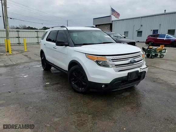 2013 Ford Explorer XLT with VIN 1FM5K7D84DGB16576, listed as a Copart auction lot 45704115 with 149,149 mi miles and Salvage Title. Bid and sale history available at carsss.com. Image 14.