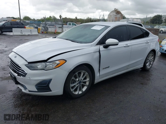 2019 Ford Fusion Hybrid SE with VIN 3FA6P0LU9KR206740, listed as a IAAI auction lot 41933661 with 143,111 mi miles. Bid and sale history available at carsss.com. Image 17.