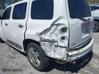 2011 Chevrolet HHR LT w/1LT with VIN 3GNBABFW2BS505943, listed as a IAAI auction lot 41850282 with 207,590 mi miles. Bid and sale history available at carsss.com. Image 6.