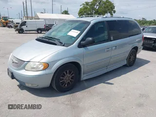 2002 Chrysler Town & Country Limited with VIN 2C8GP64L52R609030, listed as a IAAI auction lot 42222410 with 117,613 mi miles and . Bid and sale history available at DreamBid. Image 2.