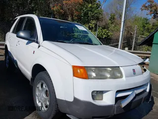 2004 Saturn VUE V6 with VIN 5GZCZ53404S864103, listed as a IAAI auction lot 41843311 with 193,094 mi miles and . Bid and sale history available at carsss.com. Image 1.