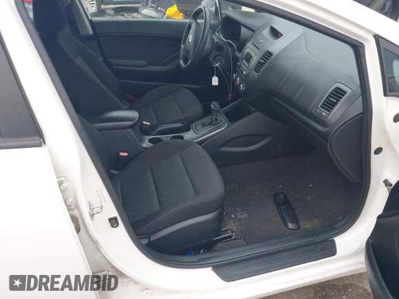 2016 Kia Forte LX z VIN KNAFK4A63G5486330, wystawiony jako IAAI lot #41898559 z przebiegiem 149 606 mil mil oraz . Historia ofert i sprzedaży dostępna na DreamBid. Obrazek 5.