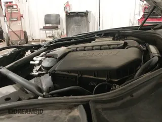 2012 BMW 5 Series 535i xDrive с VIN WBAFU7C5XCDU65510, выставлен на аукционе IAAI как лот 42779525 с пробегом 101 864 миль миль и . История ставок и продаж доступна на DreamBid. Изображение 19.