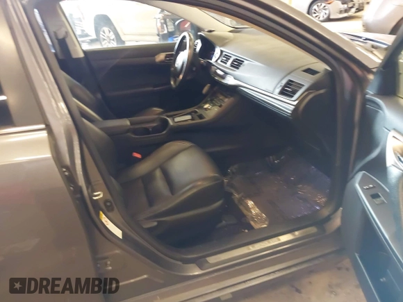 2014 Lexus CT 200h with VIN JTHKD5BH6E2189390, listed as a IAAI auction lot 41950039 with 127,943 mi miles and . Bid and sale history available at DreamBid. Image 5.