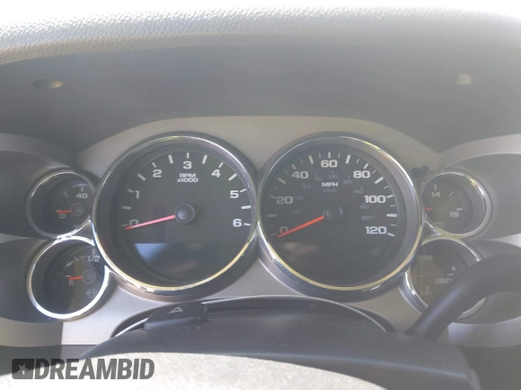 2010 GMC Sierra 1500 SLE z VIN 3GTRKVE35AG209183, wystawiony jako IAAI lot #42064516 z przebiegiem Nie podano mil oraz . Historia ofert i sprzedaży dostępna na DreamBid. Obrazek 15.