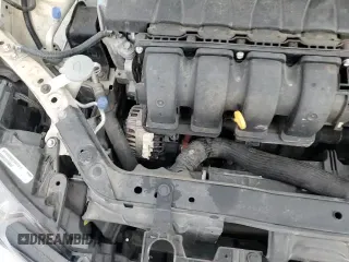 2017 Nissan Sentra SV z VIN 3N1AB7AP5HY239941, wystawiony jako Copart lot #83769215 z przebiegiem 128 827 mil mil oraz Czysty tytuł • Clean title. Historia ofert i sprzedaży dostępna na DreamBid. Obrazek 13.