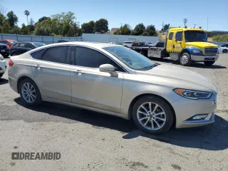2017 Ford Fusion SE with VIN 3FA6P0HD3HR189967, listed as a Copart auction lot 64481785 with 130,230 mi miles and Clean title. Bid and sale history available at DreamBid. Image 4.