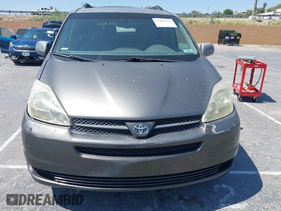 2005 Toyota Sienna XLE with VIN 5TDZA22C15S343170, listed as a IAAI auction lot 42487555 with 260,317 mi miles and . Bid and sale history available at DreamBid. Image 6.