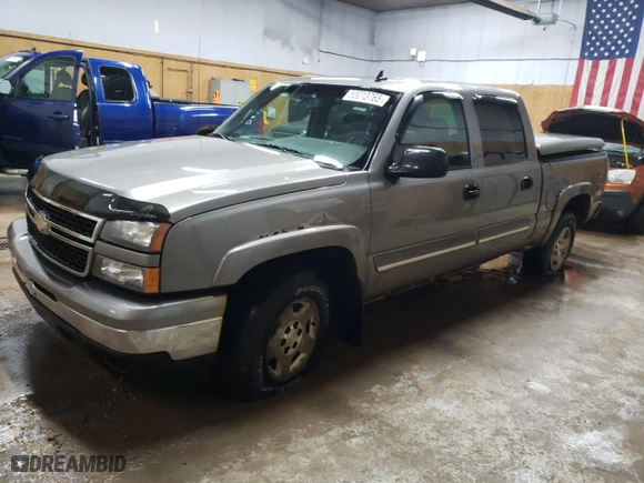 2006 Chevrolet Silverado 1500 LT1 with VIN 2GCEK13ZX61295590, listed as a Copart auction lot 53013765 with 125,551 mi miles and Clean Title. Bid and sale history available at carsss.com. Image 1.