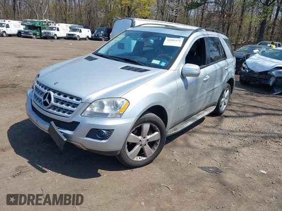2009 Mercedes-Benz M 350 with VIN 4JGBB86E29A475950, listed as a IAAI auction lot 42102078 with 102,601 mi miles and . Bid and sale history available at carsss.com. Image 2.