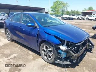 2021 Kia Forte LXS z VIN 3KPF24AD4ME277261, wystawiony jako IAAI lot #42230195 z przebiegiem 86 515 mil mil oraz . Historia ofert i sprzedaży dostępna na DreamBid. Obrazek 1.
