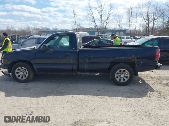 2005 Chevrolet Silverado 1500 with VIN 1GCEC14X05Z358521, listed as a IAAI auction lot 41904914 with 144,170 mi miles and . Bid and sale history available at DreamBid. Image 14.