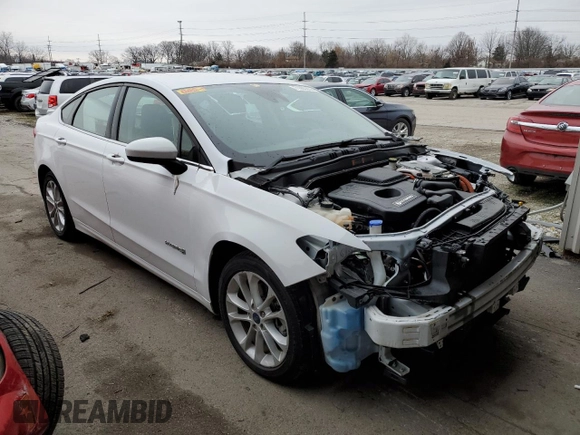 2019 Ford Fusion Hybrid SE with VIN 3FA6P0LU9KR179989, listed as a Copart auction lot 71063802 with 71,245 mi miles. Bid and sale history available at carsss.com. Image 4.