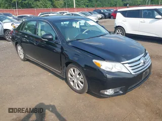 2011 Toyota Avalon with VIN 4T1BK3DB1BU434242, listed as a IAAI auction lot 42395189 with 104,517 mi miles and . Bid and sale history available at DreamBid. Image 1.