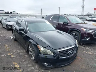 2011 Infiniti M37 with VIN JN1BY1AP8BM322337, listed as a IAAI auction lot 41619193 with 124,509 mi miles. Bid and sale history available at carsss.com. Image 1.