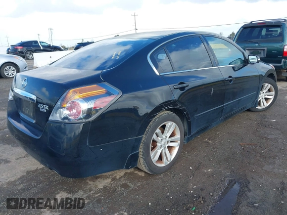 2010 Nissan Altima 3.5 SR with VIN 1N4BL2AP7AN510735, listed as a IAAI auction lot 41820166 with 184,172 mi miles. Bid and sale history available at carsss.com. Image 4.