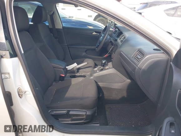 2015 Volkswagen Jetta S with VIN 3VW2K7AJ6FM309610, listed as a IAAI auction lot 42503253 with 125,170 mi miles and . Bid and sale history available at DreamBid. Image 5.