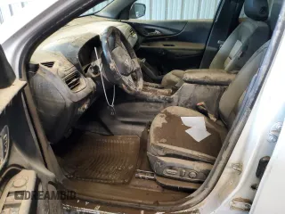 2022 Chevrolet Equinox RS with VIN 3GNAXWEV2NS103886, listed as a Copart auction lot 60428185 with Not provided miles and Salvage title. Bid and sale history available at DreamBid. Image 7.