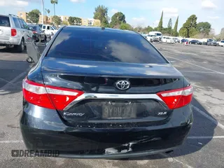 2015 Toyota Camry XLE z VIN 4T4BF1FK3FR507807, wystawiony jako IAAI lot #41423295 z przebiegiem 100 080 mil mil oraz . Historia ofert i sprzedaży dostępna na DreamBid. Obrazek 17.